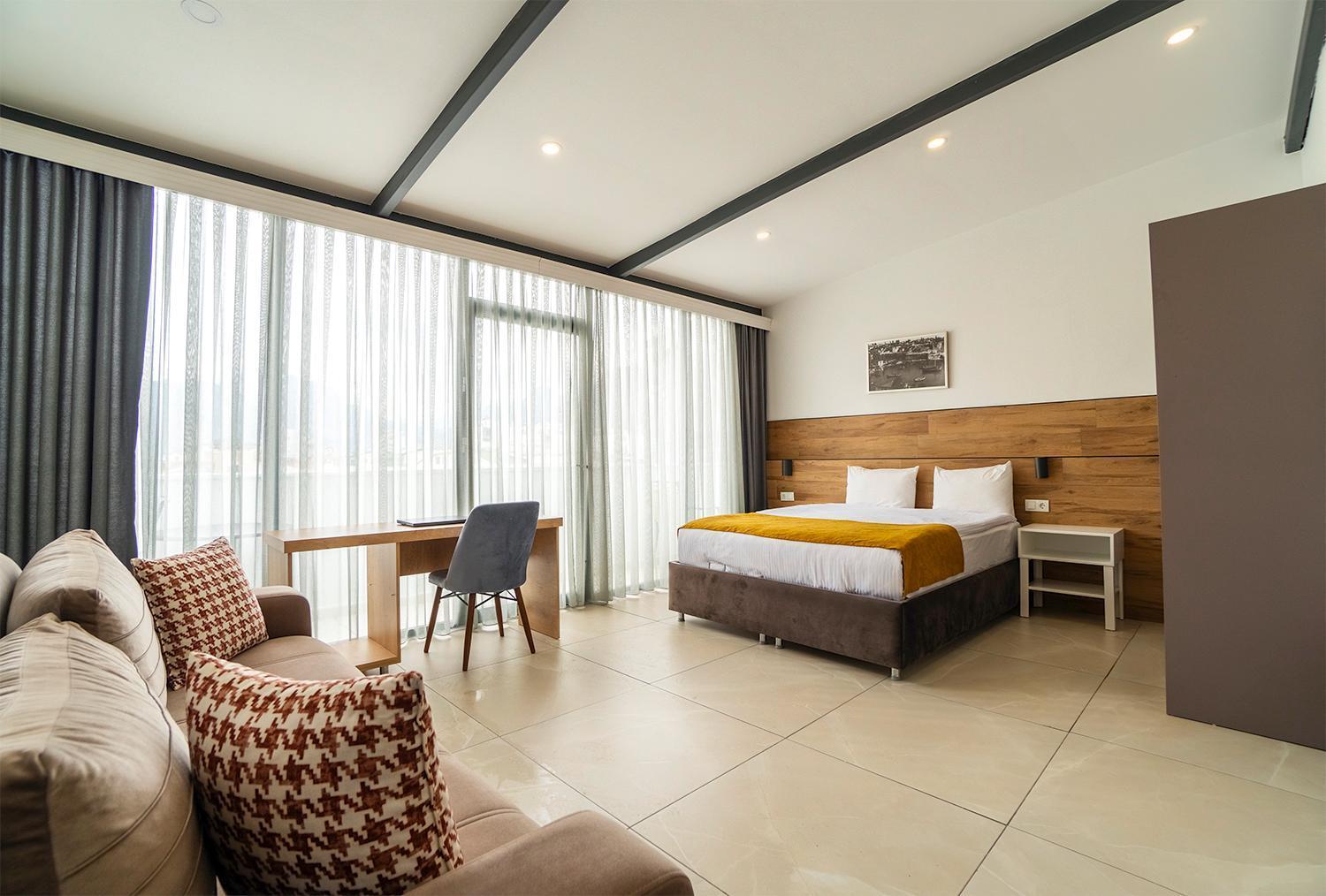 Tut Hotel Antalya Exteriör bild