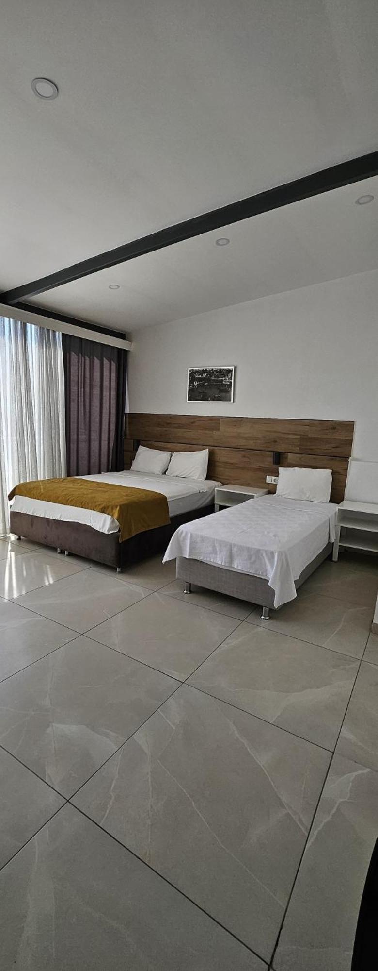 Tut Hotel Antalya Exteriör bild